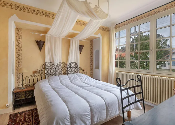 Maison Pour 8 - Proche Plages 別荘